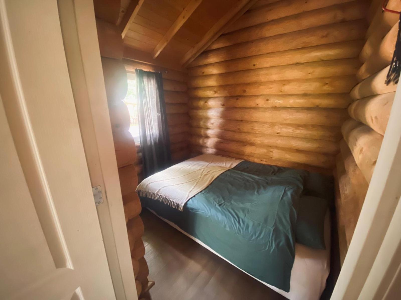 Knus Boomstamhuisje Op De Schatberg - Nabij Toverland Севенум Экстерьер фото